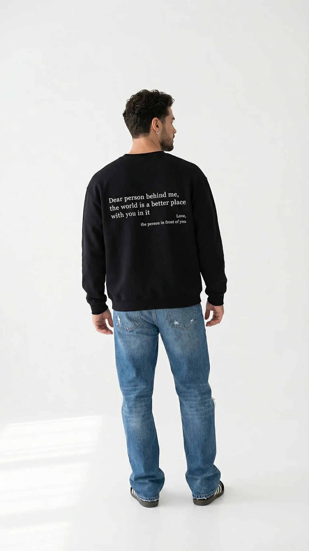 Sudadera con cuello redondo Eres suficiente