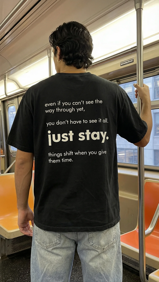 Sudadera con capucha "Este no es el final"
