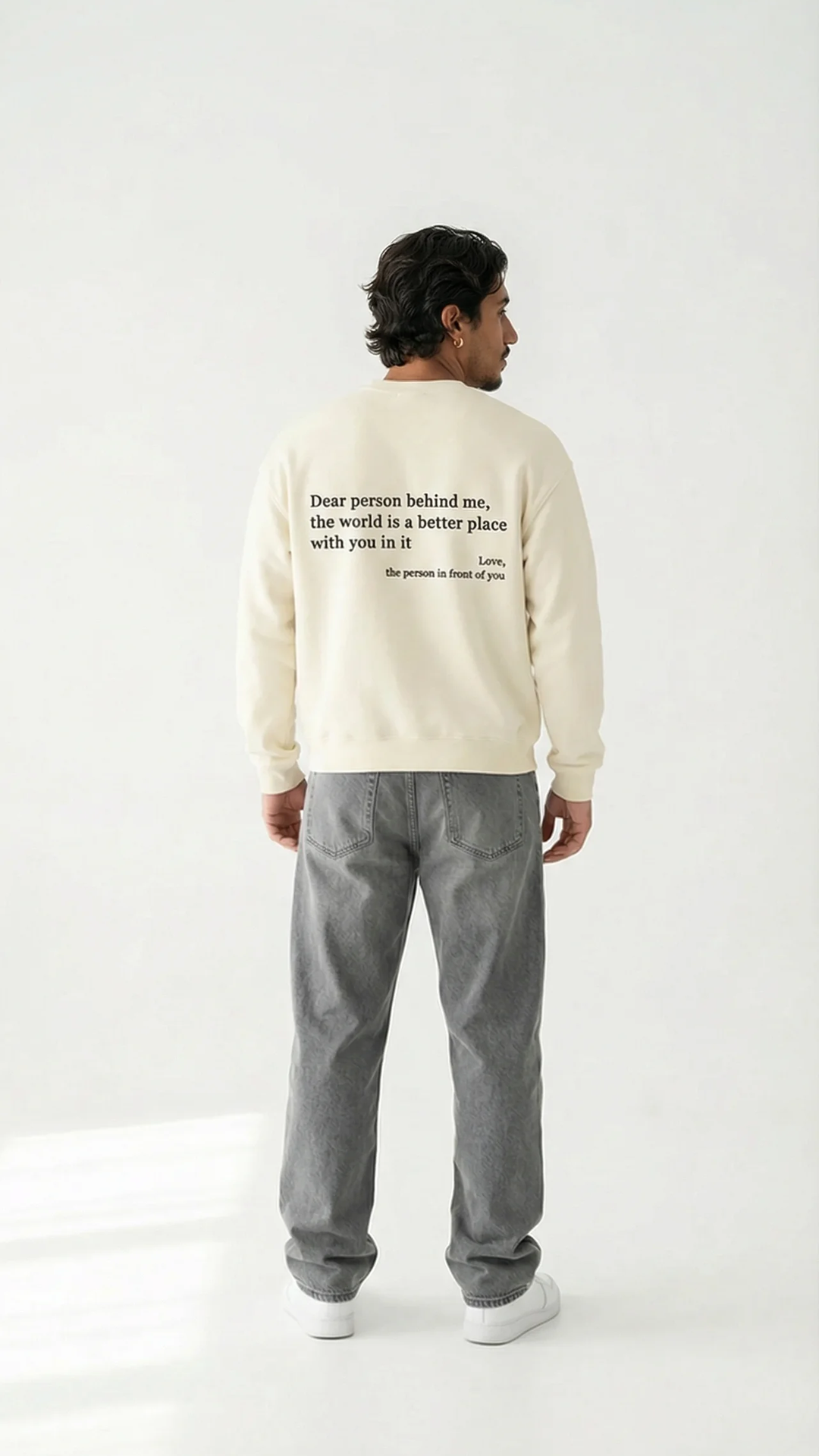 Sudadera con cuello redondo Eres suficiente