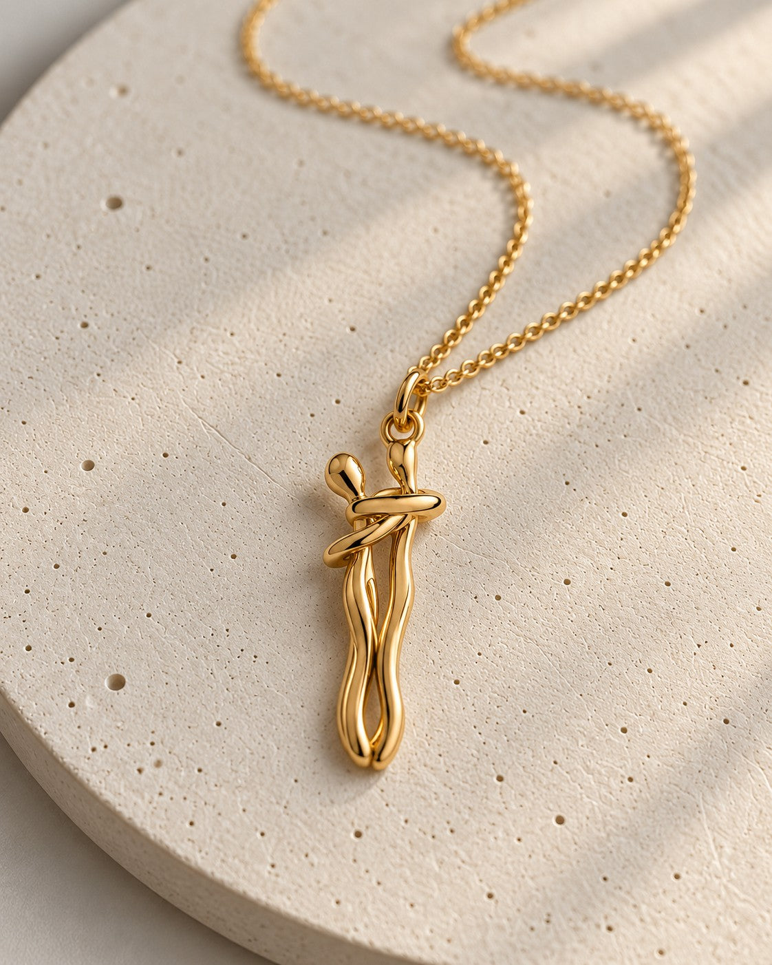 Hug Necklace
