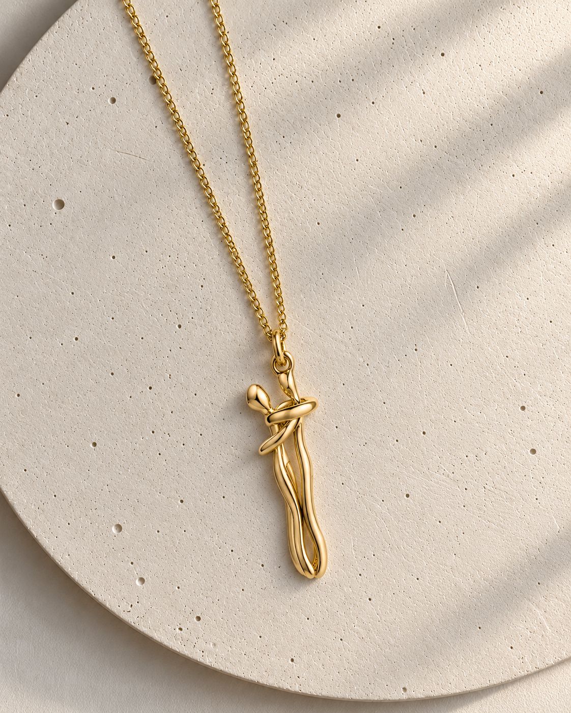 Hug Necklace