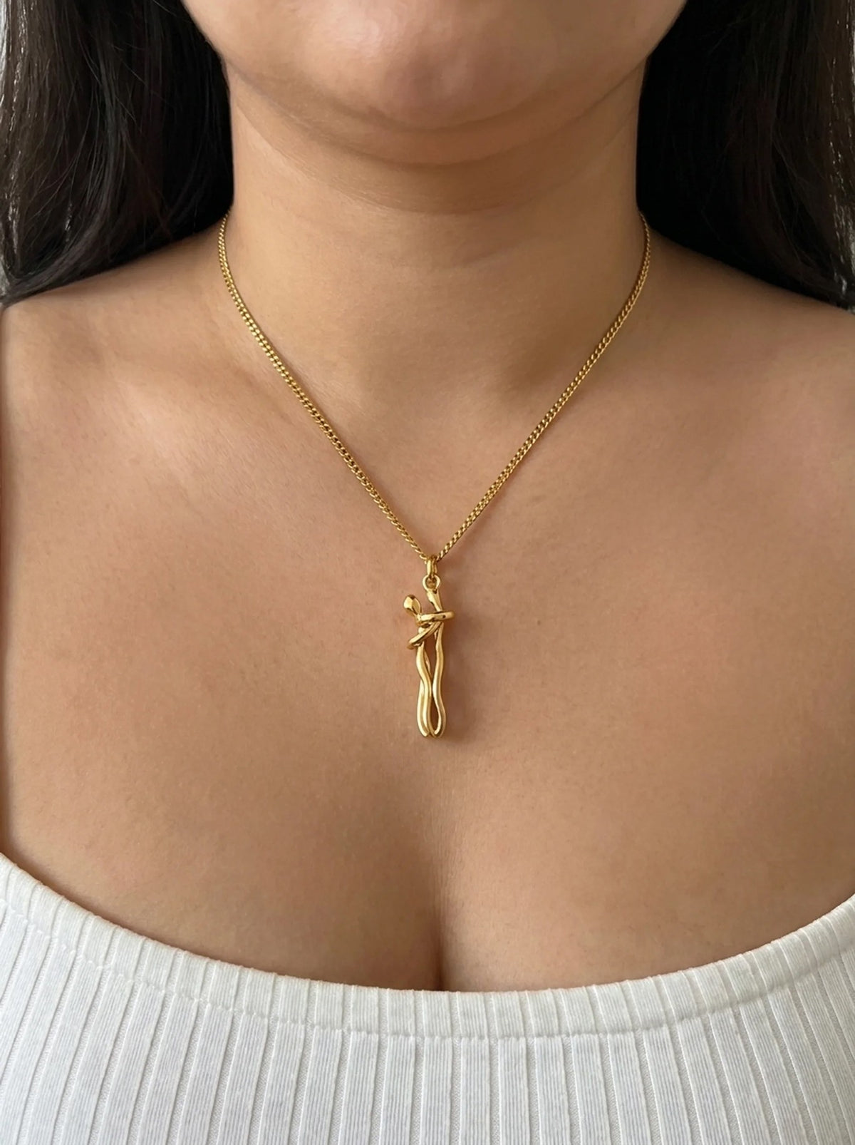 Hug Necklace