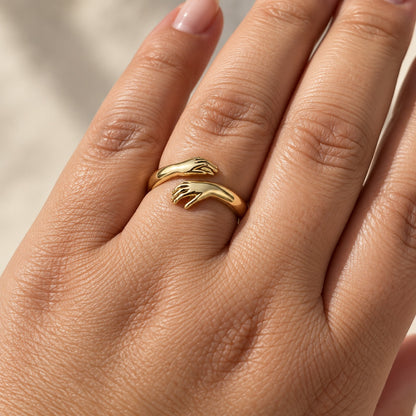 Hug Ring